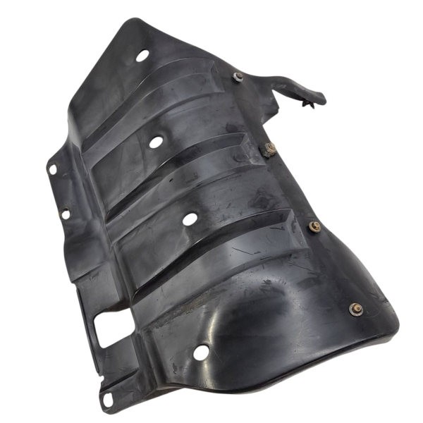 DEFLETOR INFERIOR ESQUERDO RADIADOR  FIAT IDEA  ADV 1.8 8V 2007 195976