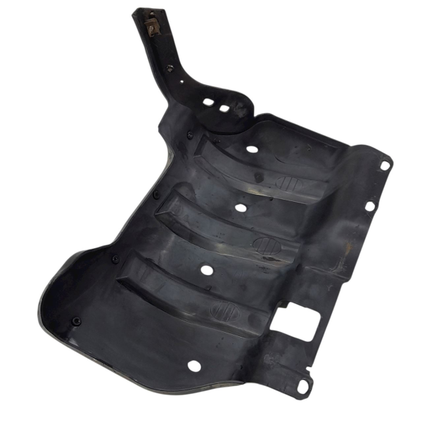 DEFLETOR INFERIOR ESQUERDO RADIADOR  FIAT IDEA  ADV 1.8 8V 2007 195976