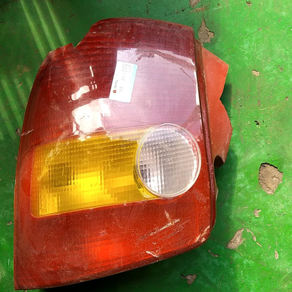 LANTERNA DIREITA FIAT PALIO ED 1997 V1349 - P19