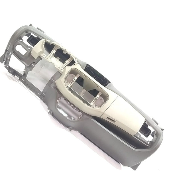 CAPA DO PAINEL GM SPIN LTZ AT 2013 V1360 - P6