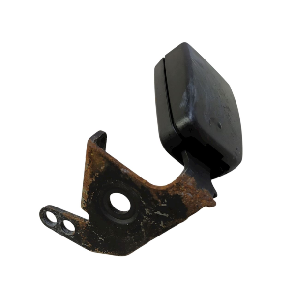 ENGATE FÊMEA DIREITO BANCO TRASEIRO  MERCEDES-BENZ C 200K 1.8 2009 195185