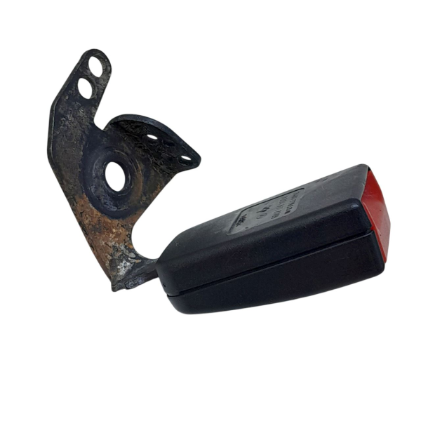 ENGATE FÊMEA ESQUERDO BANCO TRASEIRO  MERCEDES-BENZ C 200K 1.8 2009 195186