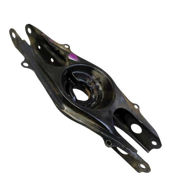 BANDEJA TRASEIRA DIREITA  MERCEDES-BENZ C 200K 1.8 2009 195062