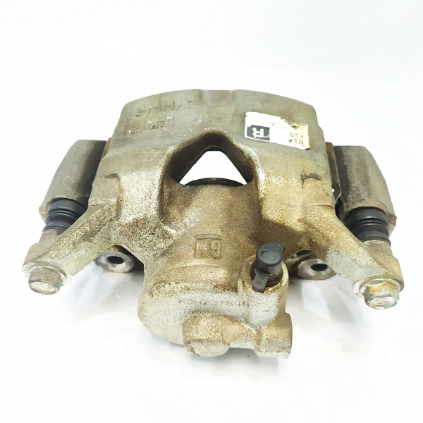 PINÇA FREIO DIANTEIRA DIREITA  GM SONIC LT HB AT 2013 26011