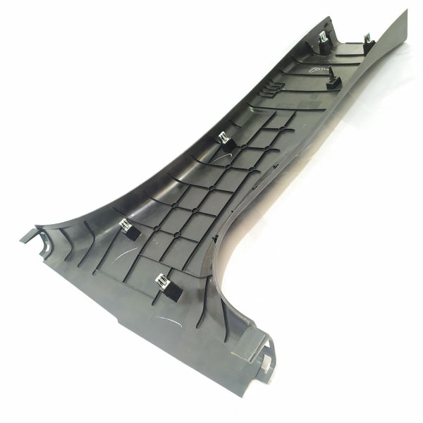 CAPA INFERIOR COLUNA CENTRAL ESQUERDA GM SONIC LT HB AT 2013 26265