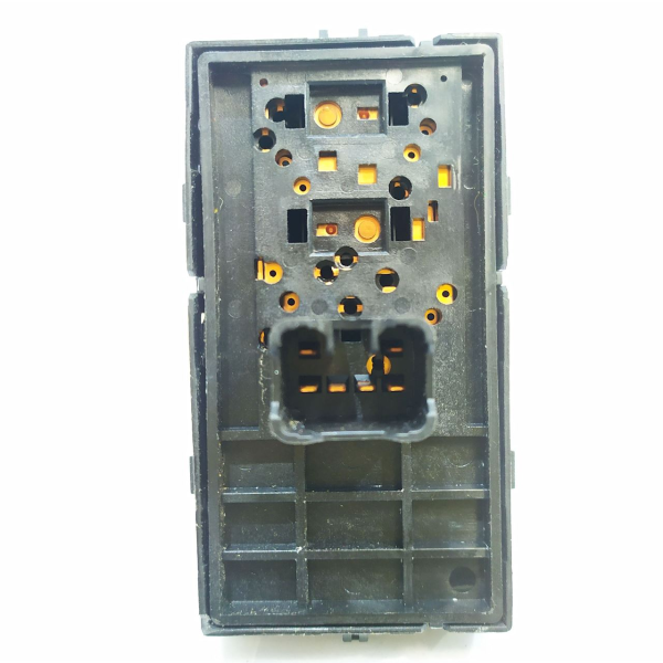 BOTÃO VIDRO ELÉTRICO DIANTEIRO DIREITO GM SONIC LT HB AT 2013 26303