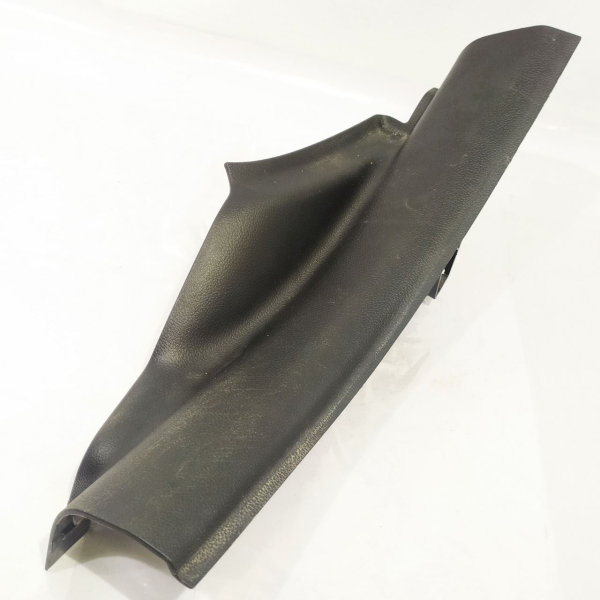 SOLEIRA TRASEIRA ESQUERDA  GM SONIC LT HB AT 2013 26275