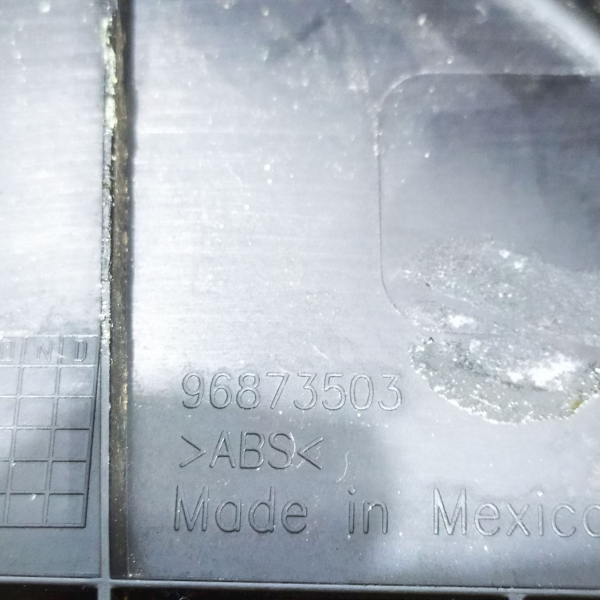 ACABAMENTO INTERNO RETROVISOR ESQUERDO GM SONIC LT HB AT 2013 26315