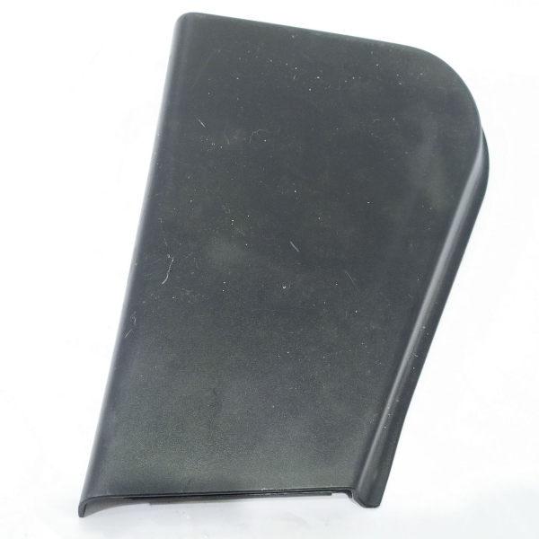 ACABAMENTO INTERNO PORTA TRASEIRA DIREITA GM SONIC LT HB AT 2013 26359