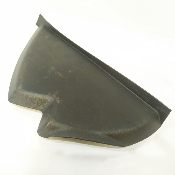 ACABAMENTO LATERAL ESQUERDA CAPA PAINEL  GM SONIC LT HB AT 2013 26030