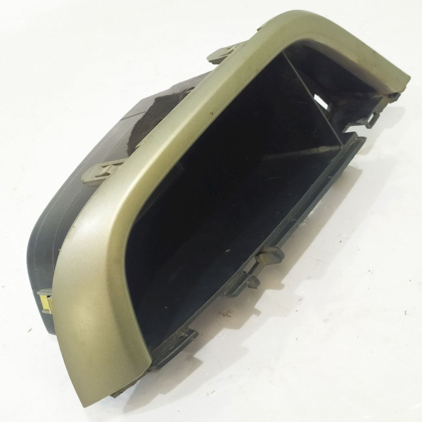 PORTA OBJETO DIREITO PAINEL  GM SONIC LT HB AT 2013 26019