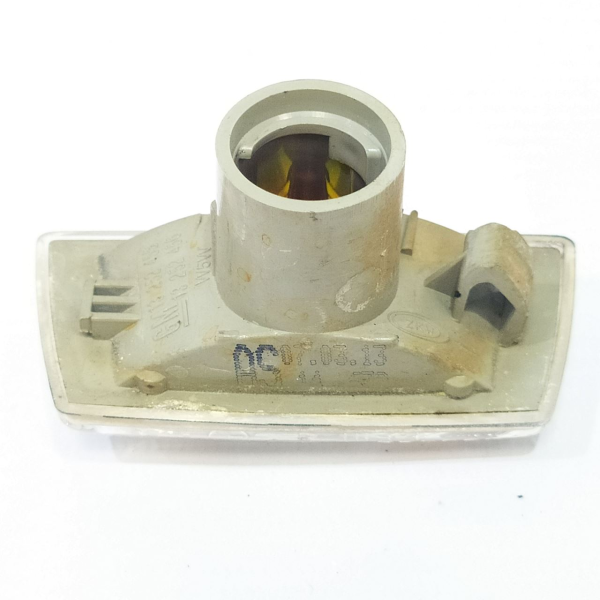 PISCA DIREITO PARA-LAMA  GM SONIC LT HB AT 2013 26048