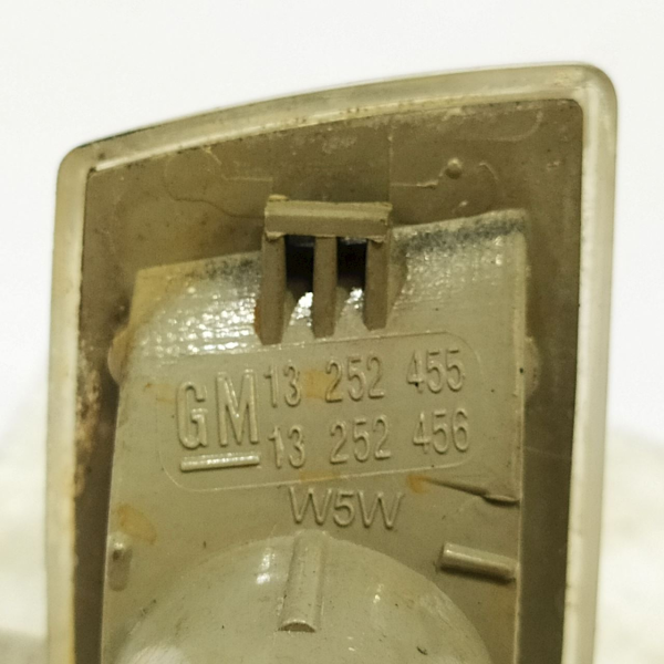 PISCA DIREITO PARA-LAMA  GM SONIC LT HB AT 2013 26048