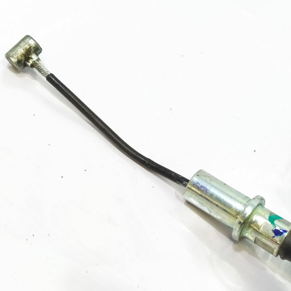 CABO DIREITO ACIONADOR FREIO DE MÃO  GM SONIC LT HB AT 2013 26261