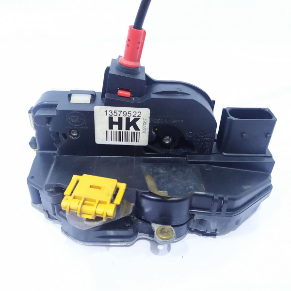 FECHADURA PORTA DIANTEIRA ESQUERDA GM SONIC LT HB AT 2013 26369