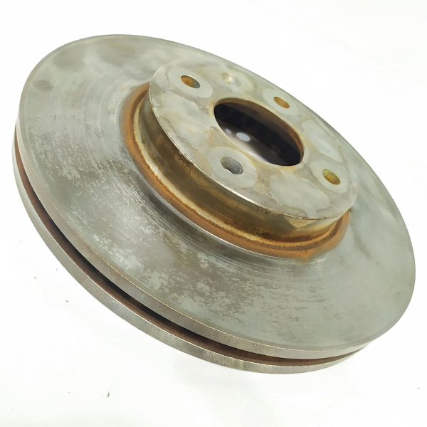 DISCO FREIO DIANTEIRO ESQUERDO VENTILADO GM SONIC LT HB AT 2013 26007