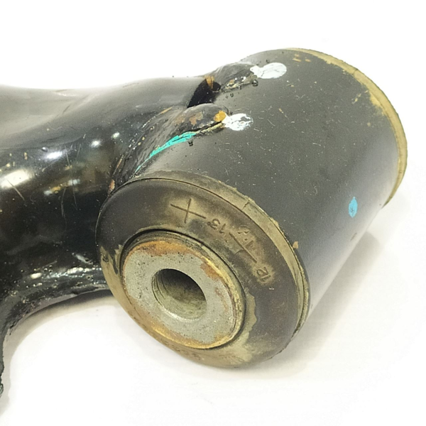 BANDEJA ESQUERDA  GM SONIC LT HB AT 2013 26009