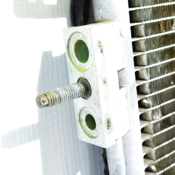 CONDENSADOR DO AR CONDICIONADO GM SONIC LT HB AT 2013 V1285 - P12