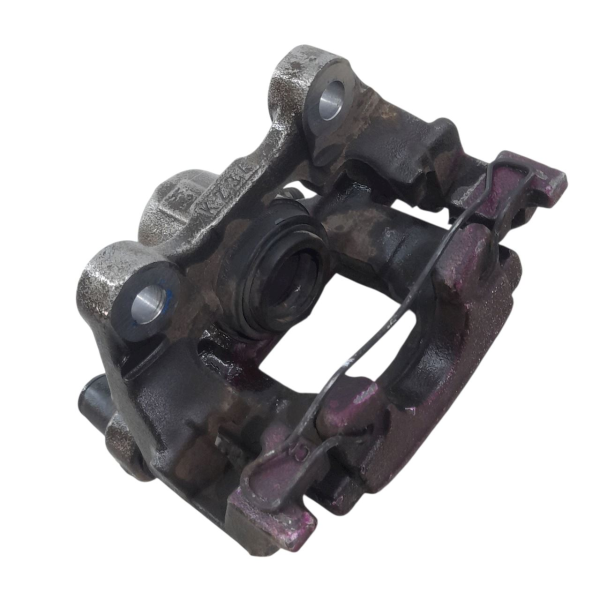 PINÇA TRASEIRA ESQUERDA  MERCEDES-BENZ C 200K 1.8 2009 195065