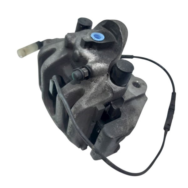 PINÇA TRASEIRA DIREITA  BMW 550I 4.8  2009 196901