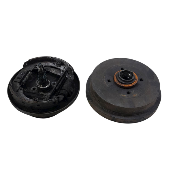 CUBO RODA TRASEIRO DIREITO  VOLKSWAGEN GOL 1.0  2011 197946