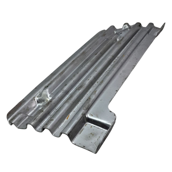 SUPORTE ACABAMENTO INFERIOR ESQUERDO CAPA PAINEL  GM CAPTIVA 3.6 2009 188520