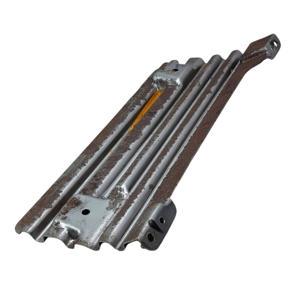 SUPORTE ACABAMENTO INFERIOR ESQUERDO CAPA PAINEL  GM CAPTIVA 3.6 2009 188520