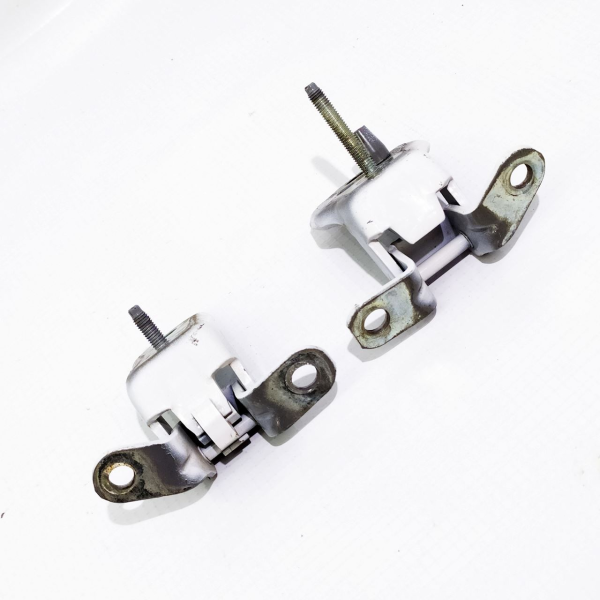 DOBRADIÇA PORTA DIANTEIRA DIREITA FORD FIESTA 1.6 16V 2016 114796