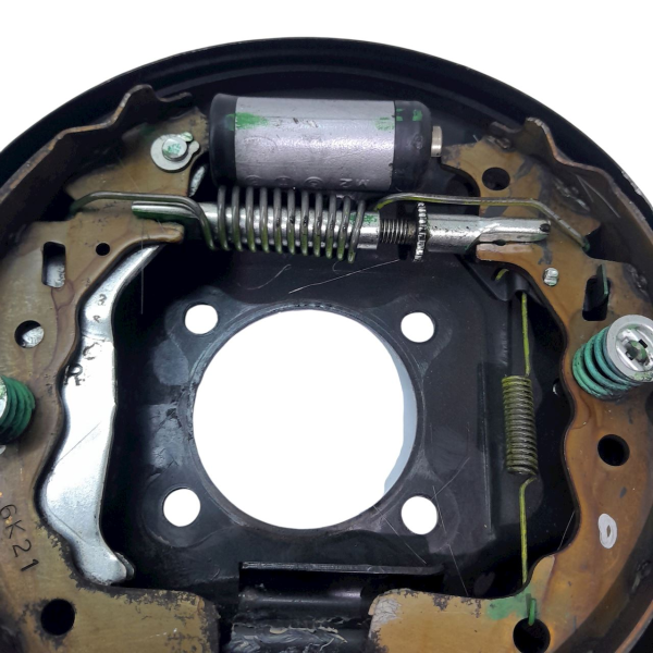 ESPELHO SAPATA FREIO TRASEIRA DIREITA NISSAN KICKS    199086