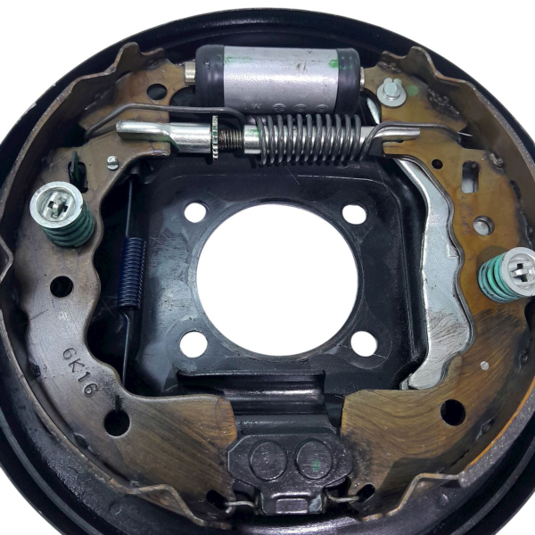 ESPELHO SAPATA FREIO TRASEIRA ESQUERDA NISSAN KICKS    199085