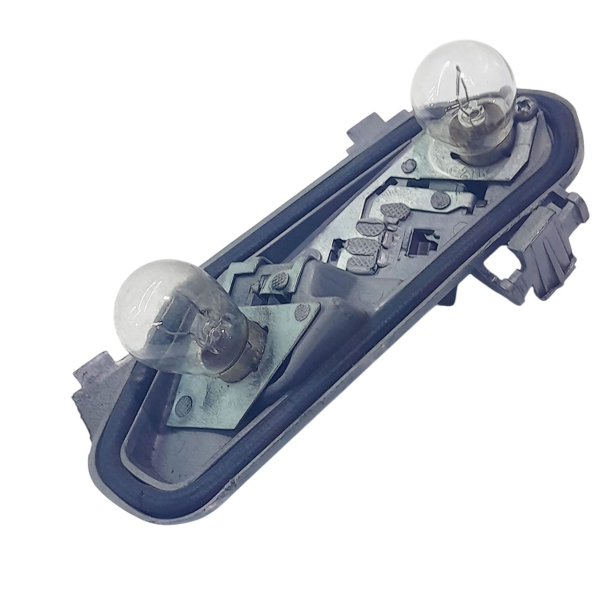 PAR CIRCUITO LANTERNA DIREITA  FIAT SIENA 1.0  2010 200031