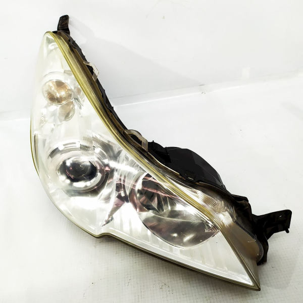 FAROL DIREITO I LEGACY 2.0  2011 V1451 - P15