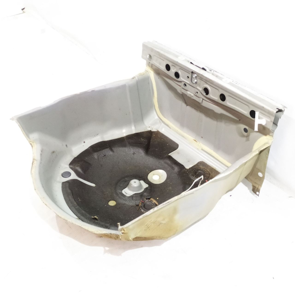 PAINEL TRASEIRO CAIXA RODA ESTEPE I LEGACY 2.0  2011 84098