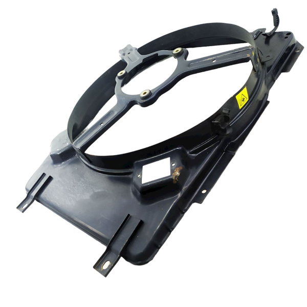 DEFLETOR VENTOINHA RADIADOR FIAT BRAVA 1.6 16V 2000 FIAT BRAVA ELX 1.6 16V 2000 147640