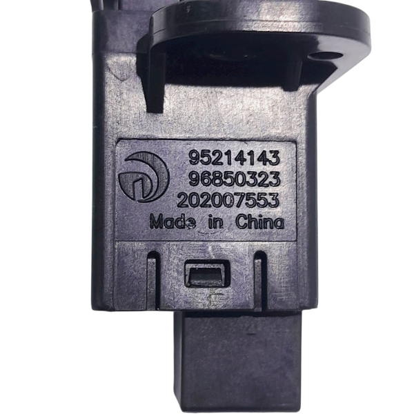 BOTÃO PISCA ALERTA GM SONIC HB 1.6 2013 200729