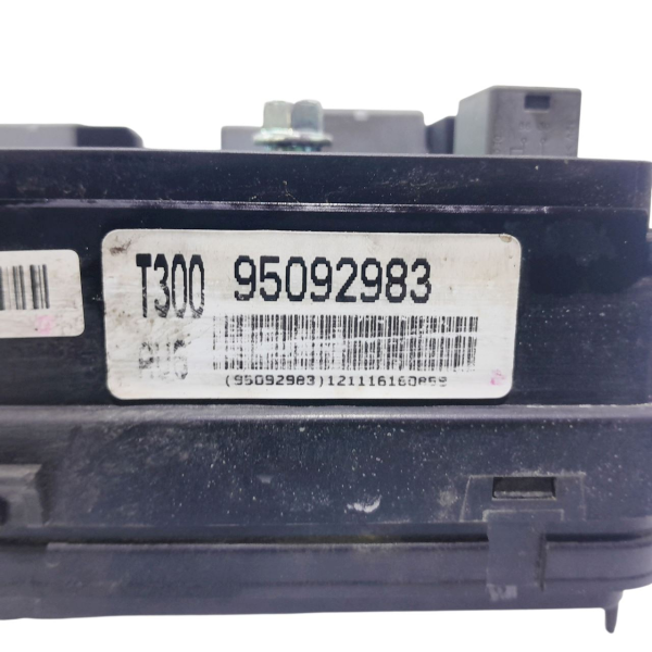CAIXA FUSÍVEL MOTOR  GM SONIC HB 1.6 2013 200801