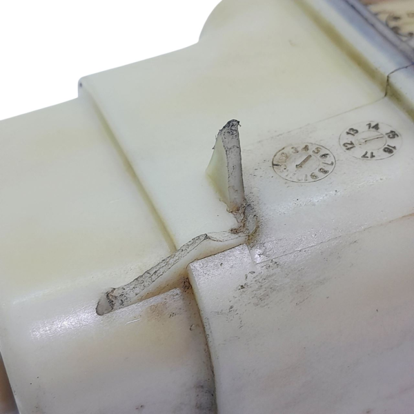 RESERVATÓRIO DIREÇÃO HIDRÁULICA  GM SONIC HB 1.6 2013 200810