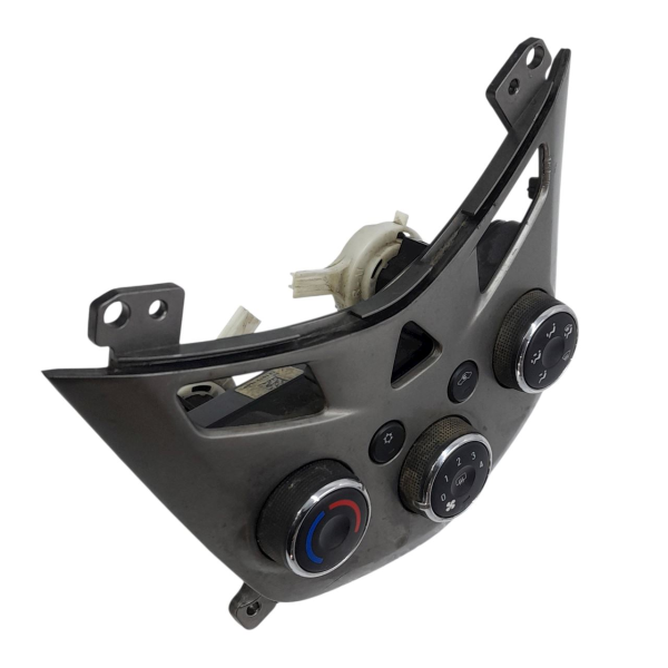 COMANDO AR CONDICIONADO  GM SONIC HB 1.6 2013 200926