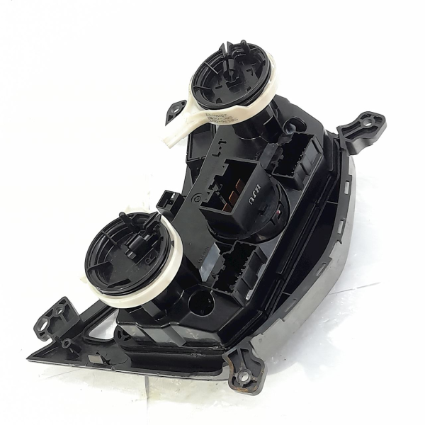 COMANDO AR CONDICIONADO  GM SONIC HB 1.6 2013 200926