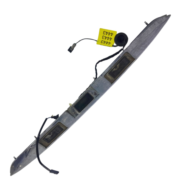 RÉGUA BOTÃO MAÇANETA TAMPA TRASEIRA GM SONIC HB 1.6 2013 200973