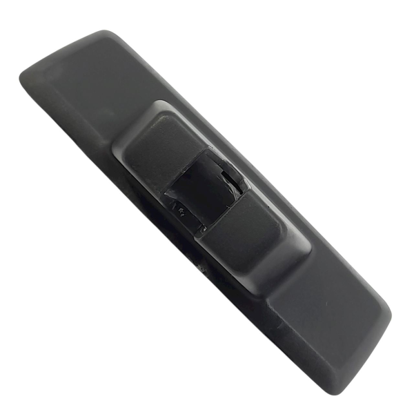 ACABAMENTO FECHADURA TAMPA TRASEIRA  GM SONIC HB 1.6 2013 201002