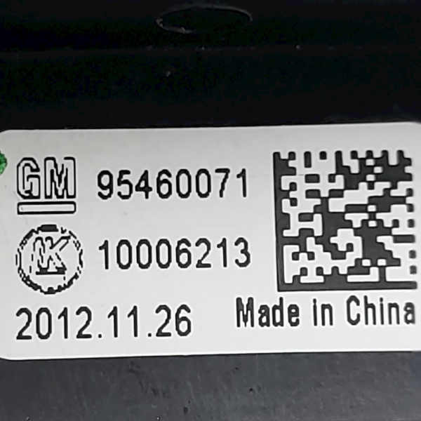 BOTÃO REGULAGEM RETROVISOR PORTA DIANTEIRA ESQUERDA  GM SONIC HB 1.6 2013 201021