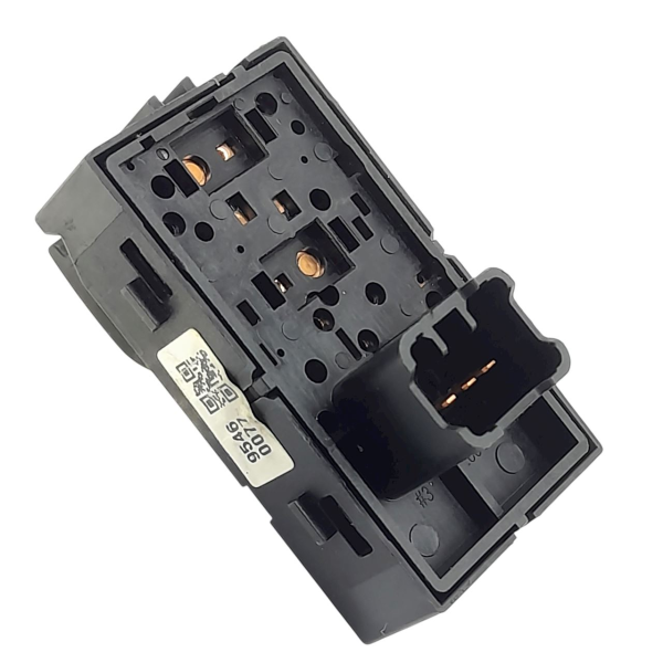 BOTÃO VIDRO ELÉTRICO PORTA TRASEIRA ESQUERDA  GM SONIC HB 1.6 2013 201077