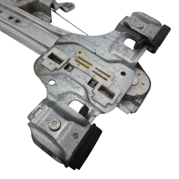 MÁQUINA VIDRO PORTA TRASEIRA ESQUERDA  GM SONIC HB 1.6 2013 201079