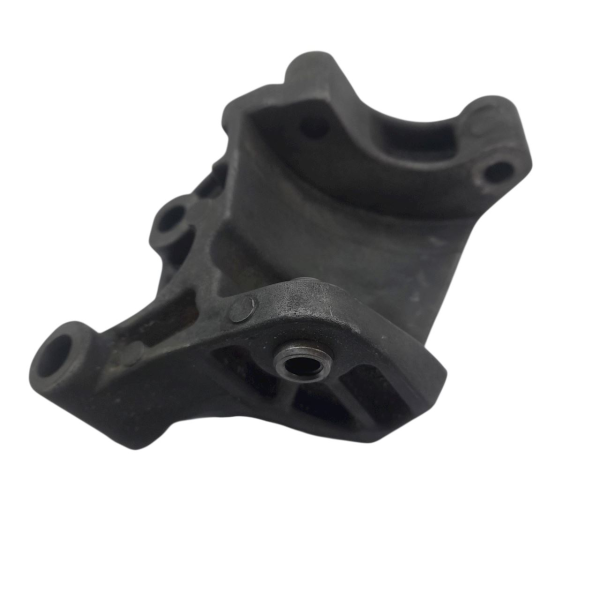 SUPORTE BOMBA DIREÇÃO HIDRÁULICA  GM SONIC HB 1.6 2013 201214