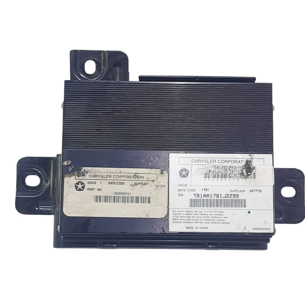 MÓDULO AMPLIFICADOR SOM ORIGINAL  DODGE JOURNEY R/T 2012 202170