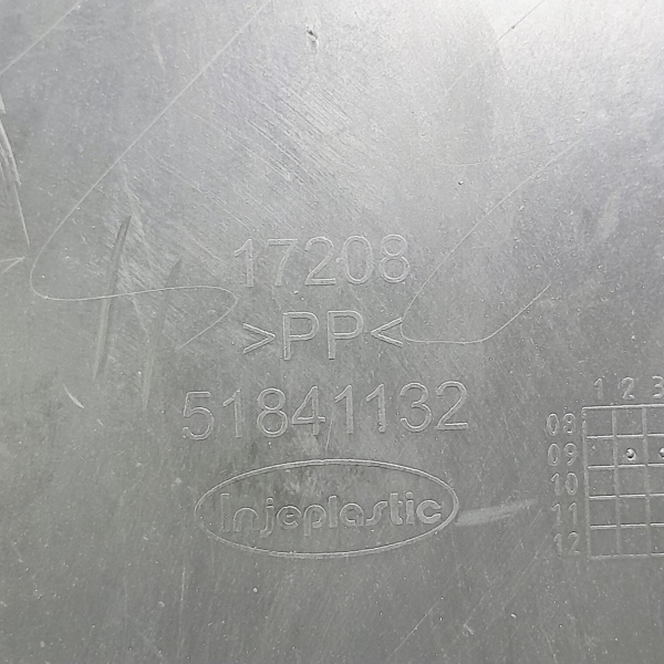 DEFLETOR DIREITO MOTOR  FIAT SIENA 1.0  2010 201814