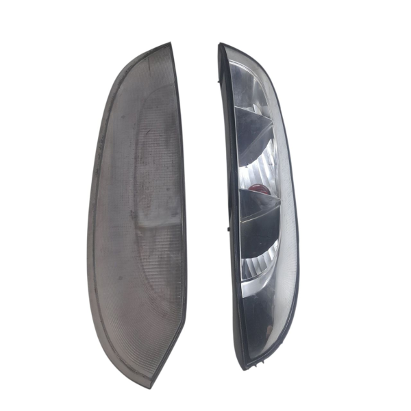 LANTERNA ESQUERDA GM CORSA 2010    197534