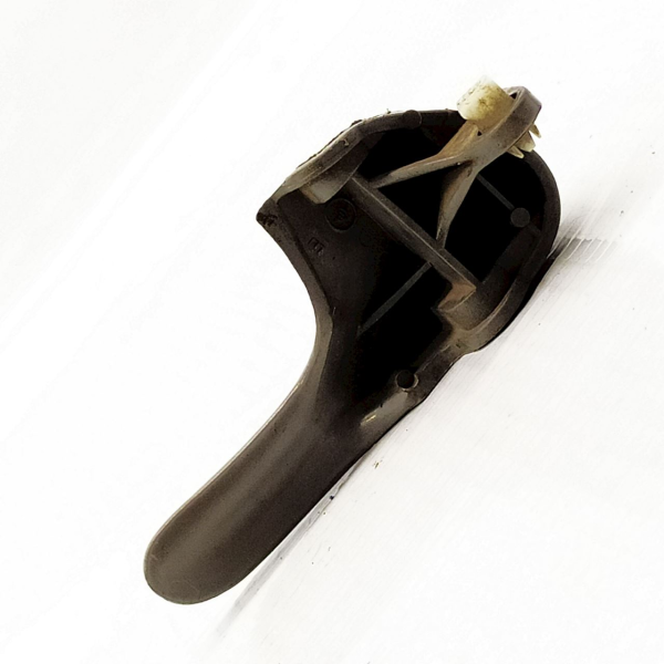 MAÇANETA INTERNA DIANTEIRA ESQUERDA VOLKSWAGEN GOL 1.0 8V 2001 82971