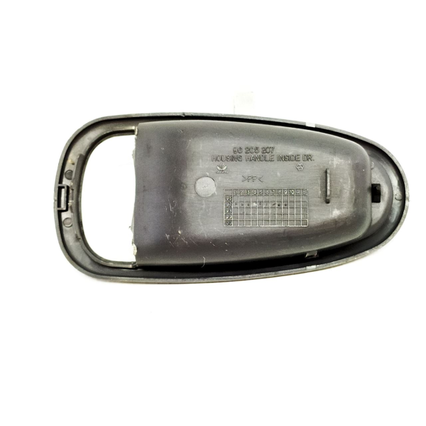 ACABAMENTO MAÇANETA INTERNA PORTA TRASEIRA DIREITA DAEWOO LEGANZA 1997    141893